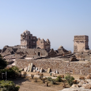 Weitläufige Festung mit viel Stein in Chittorgarh Aus Stein aufgebaute Festung in Chittorgarh