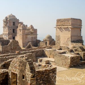 Durch Witterung gezeichnete Festung in Chittorgarh kauptte Festung in Chittorgarh in Indien