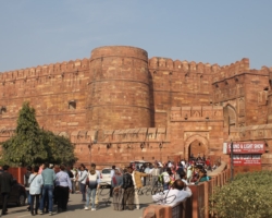 Rotes Fort in Agra Aussenfassade des Roten Forts in Agra