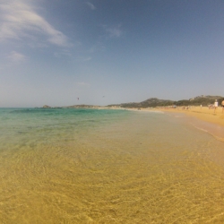 Herrliches Wasser am Cala Chia Strand