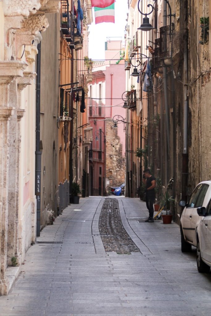 Gasse in Cagliari auf Sardinien - Shop